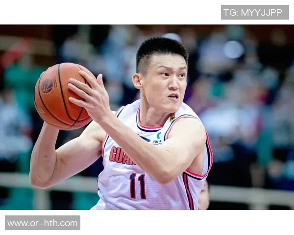 球队配合和赛前不一致周鹏：学费白交不公平——深度剖析篮球竞技中的信任与磨合